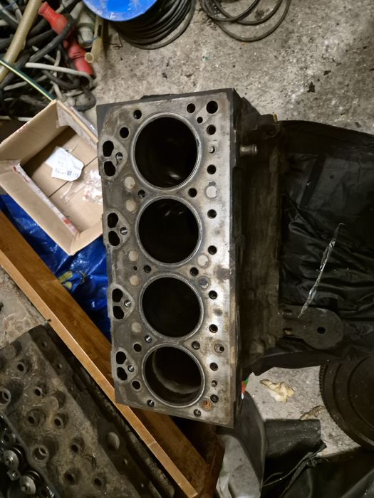 Skrzynia Biegów  Caterpillar 428D części