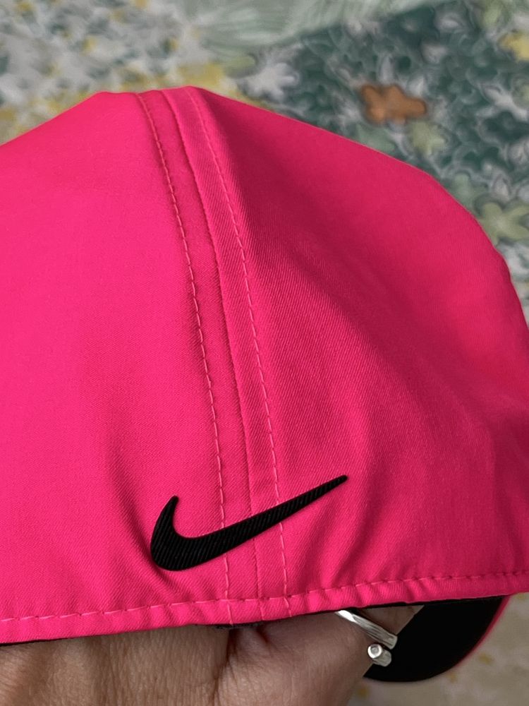Бейсболка жіноча Nike