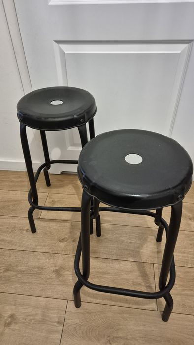 Hoker stalowy stołek ikea raskog