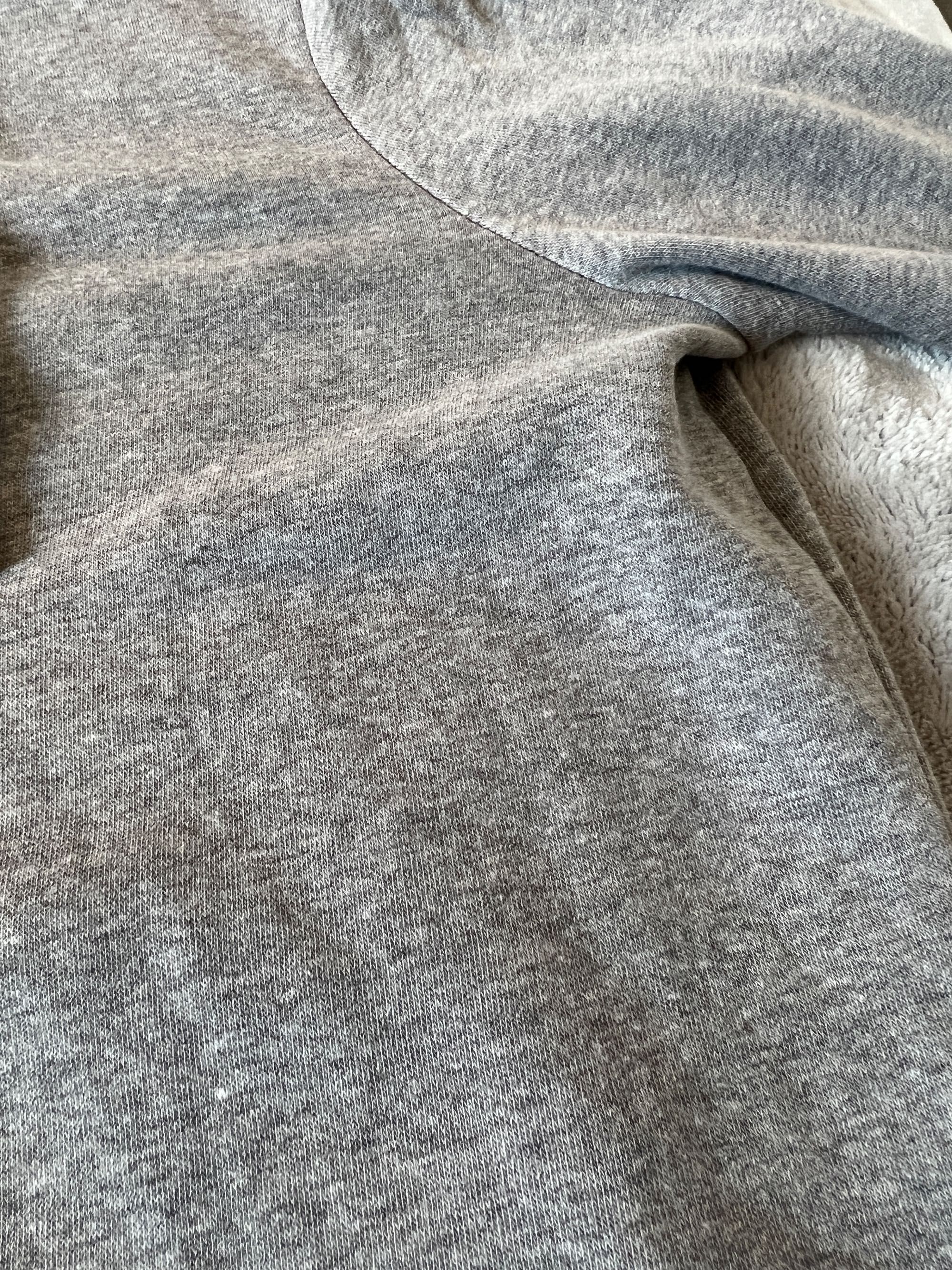 Sweter / bluza z kapturem rozsuwana szara - sinsay