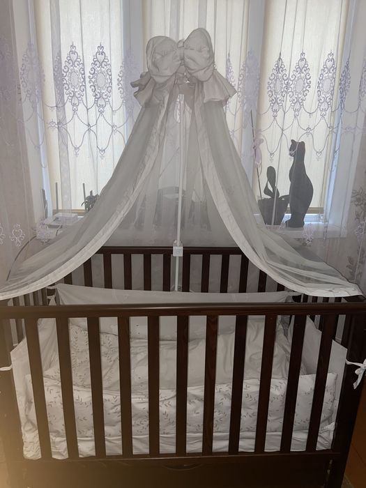 Ліжечко дитяче новий стан повністю укомплектоване