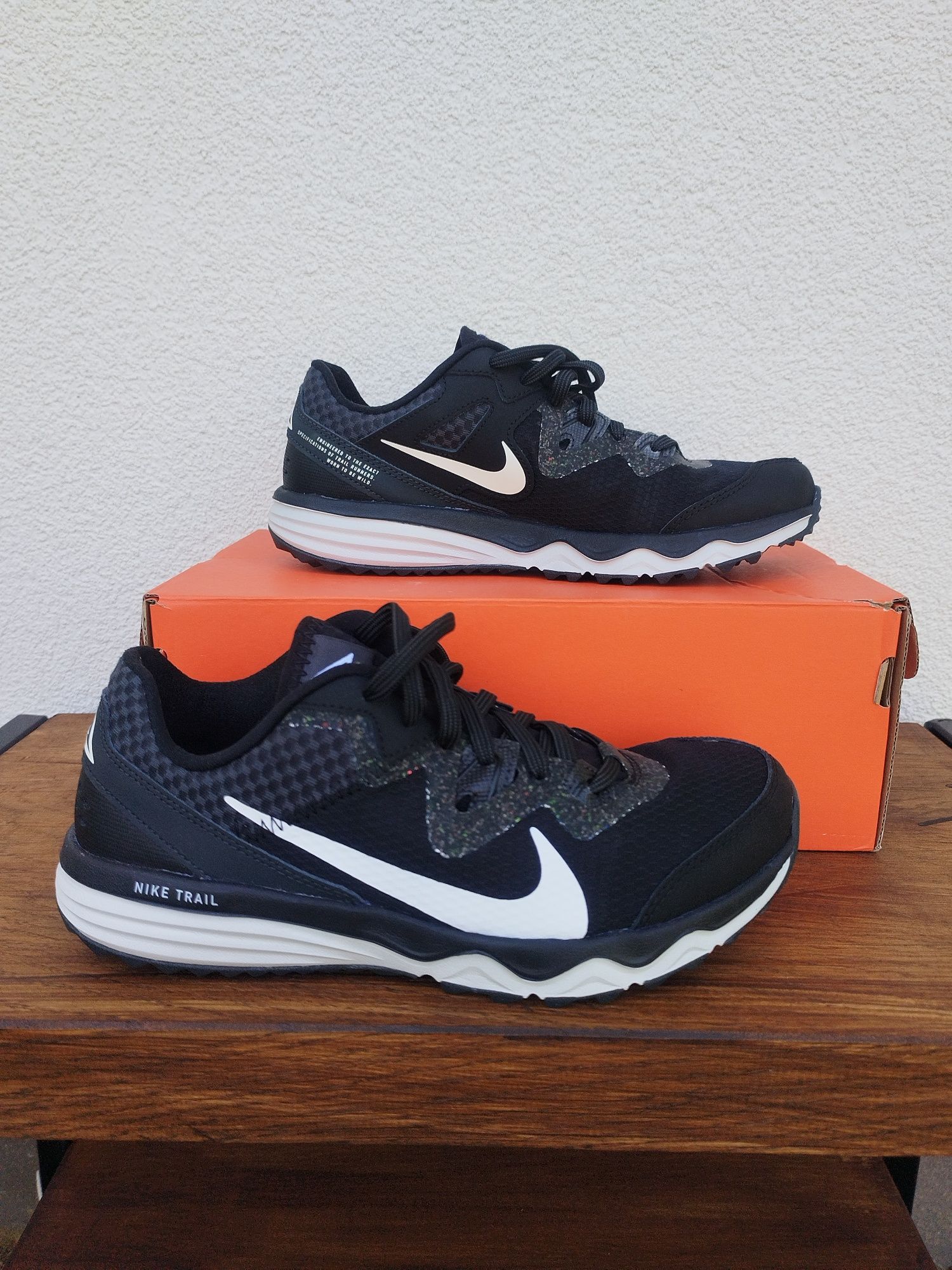 Buty sportowe do biegania treningowe Nike Juniper Trail 37,5 nowe