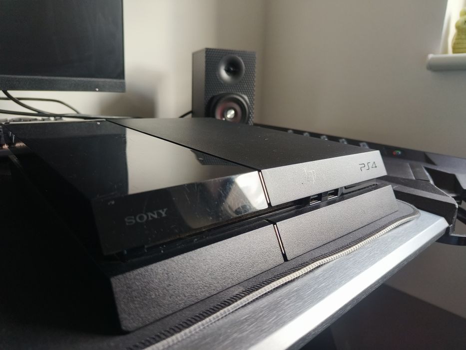 PlayStation 4 500GB