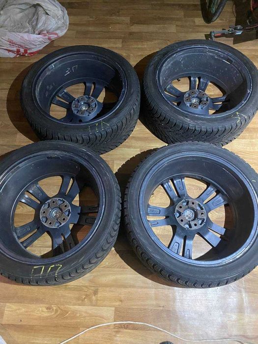 Колеса Infinity 245/40 R19 оригінальні на зимовій гумі