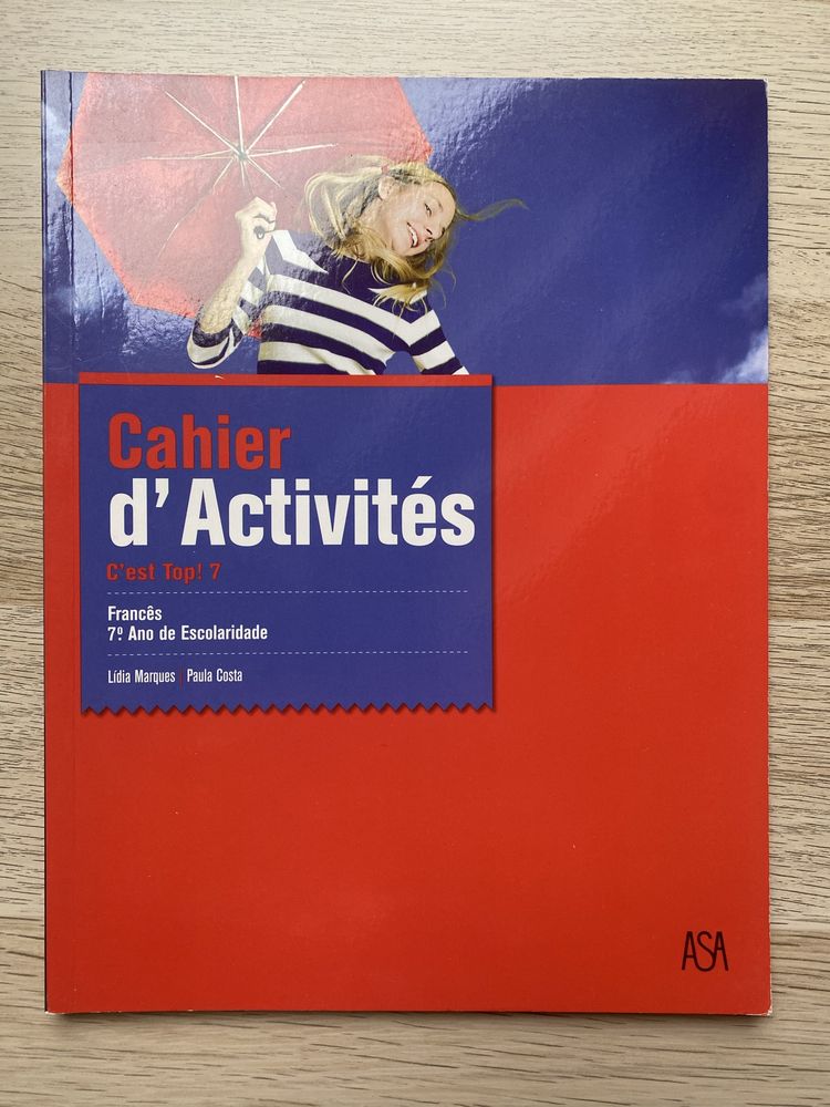 Caderno de Actividades Francês 7. Ano