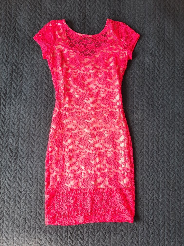 Różowa sukienka B. Darlin