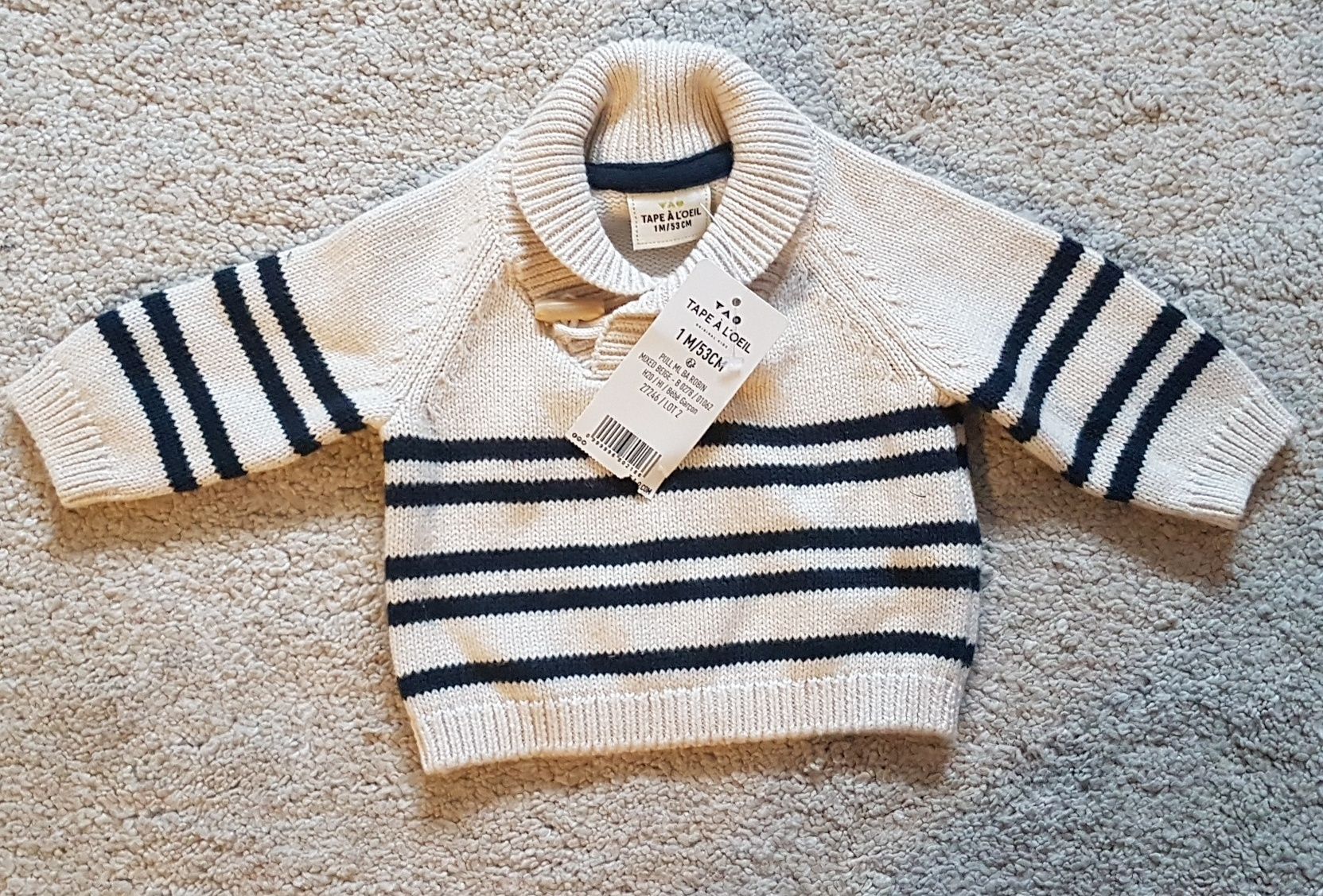Nowy sweterek dla chłopca