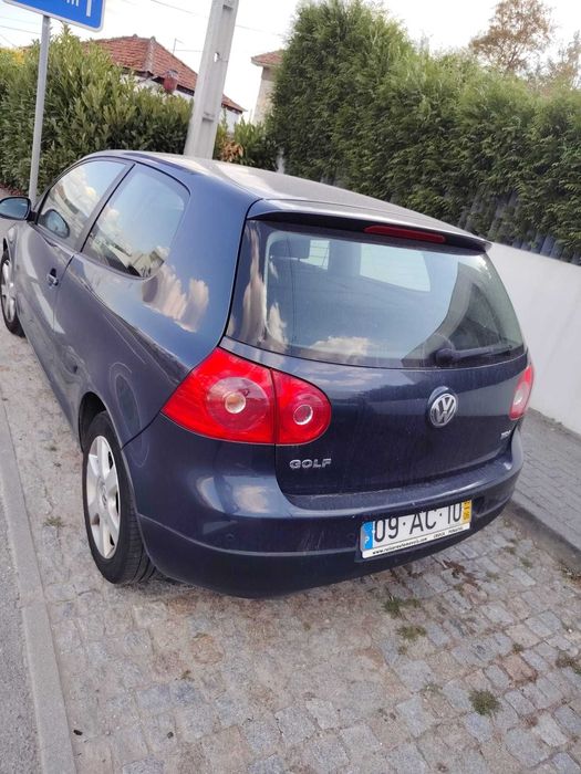 Volkswagen Golf 1.9 comercial