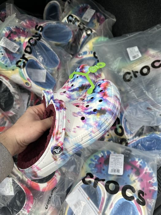 Утепленные Crocs Classic Lined Tye Dye Clog