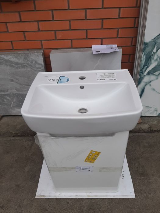 Новая тумба с раковиной Kolo