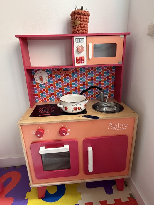 Cozinha de brincar infantil