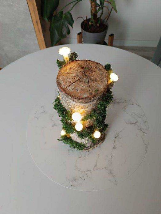 Lampka "Leśna Magia" – Naturalny Blask w Twoim Mieszkaniu