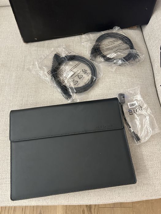 Laptop ASUS ZenBook Fold UX9702AA 17.3" FOLED i7-1250U 16GB 1TB W11Pro