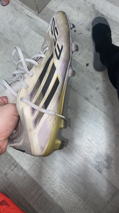 Chuteira adidas F50 pro  numero 42