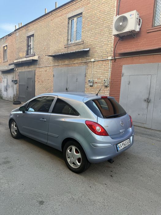 Опель корса автомат