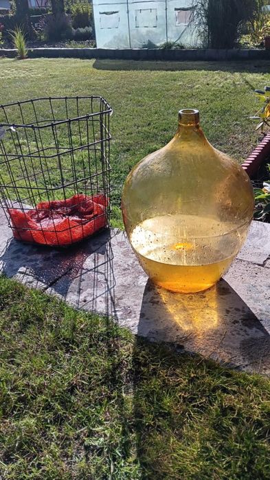 Butla z koszem ...40l