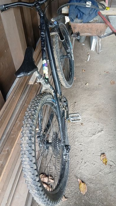 sprzedam dartmoor hornet ,umyty ,serwis zrobiony, gwarancja na rame !!