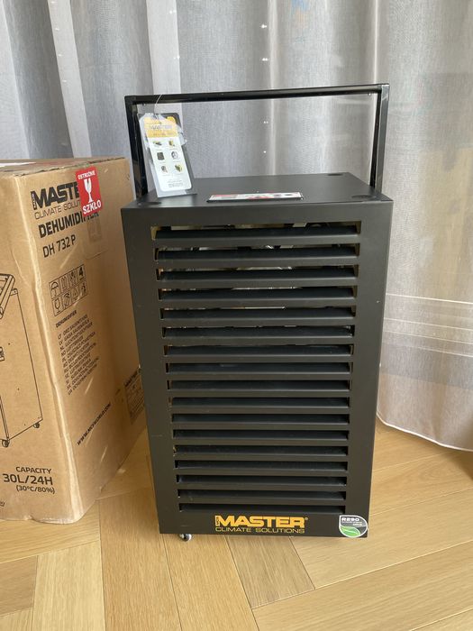Budowlany osuszacz powietrza MASTER DH 732 P