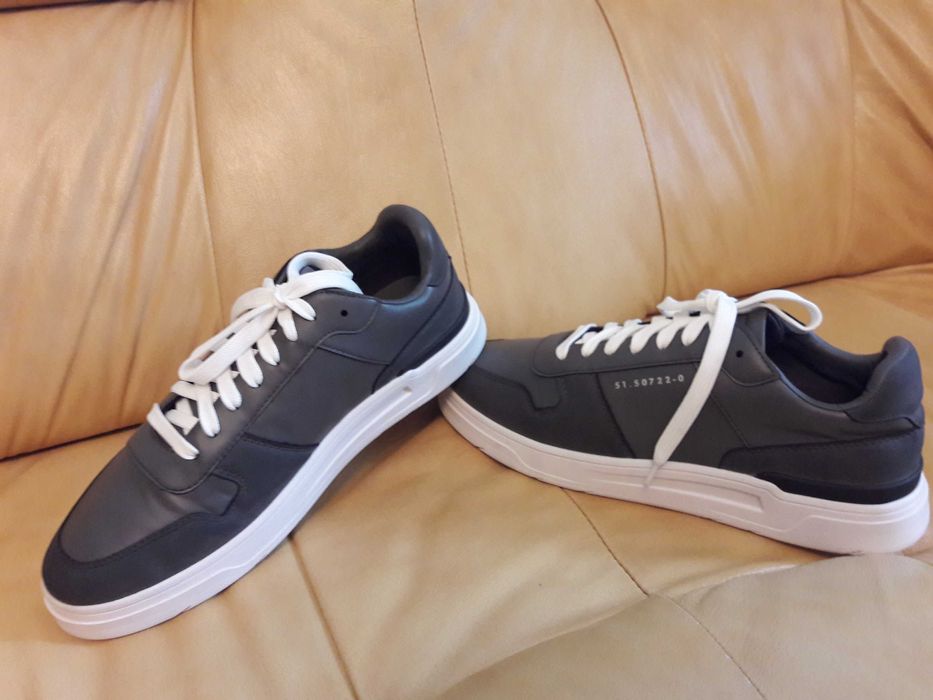 Buty RIVER ISLAND roz. 43(9) wkł. 27,8 cm.