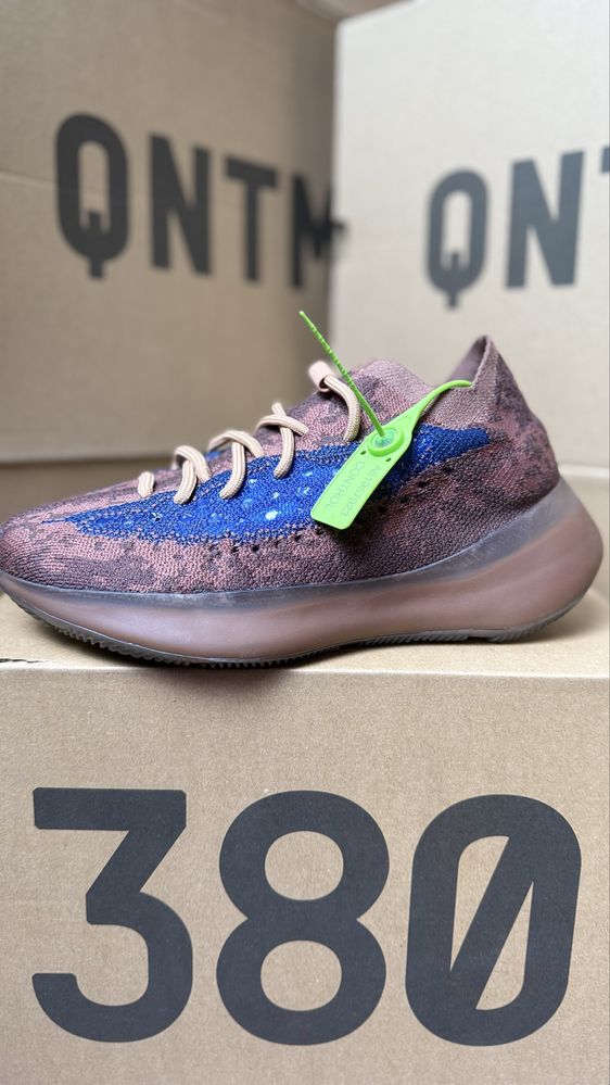 100% ОРИГІНАЛ! Кросівки Adidas Yeezy Boost 380 35 -38  розміри