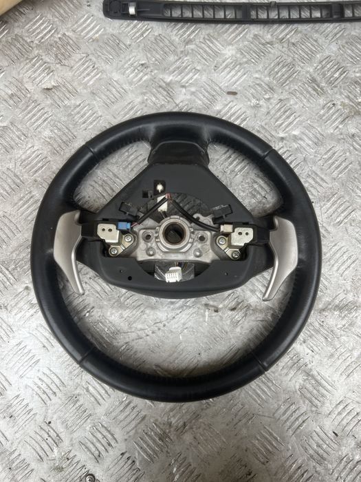 Руль Тойота королла 08год toyota corolla e140 e150