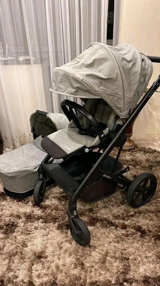 Cybex Коляска Візок Каляска 2 в 1 
В хорошому стані