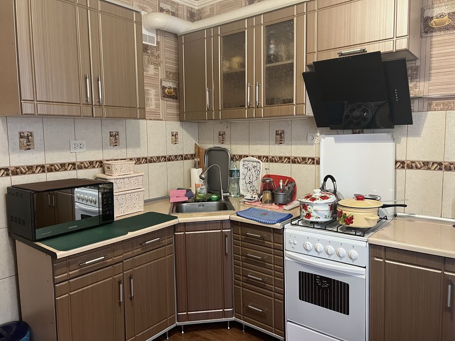 Оренда 2 кімнатної квартири Попова.