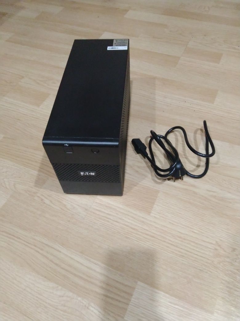 ИБП, бесперебойник EATON 5E 1500i USB