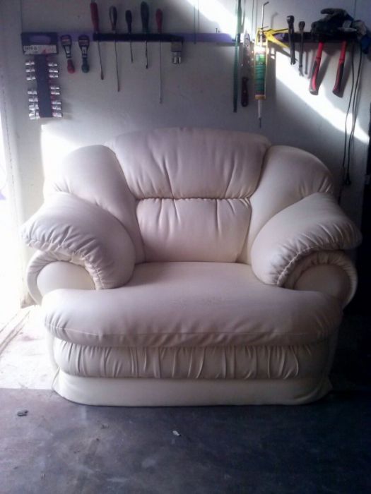 Перетяжка  ремонт мягкой мебели НА ДОМу