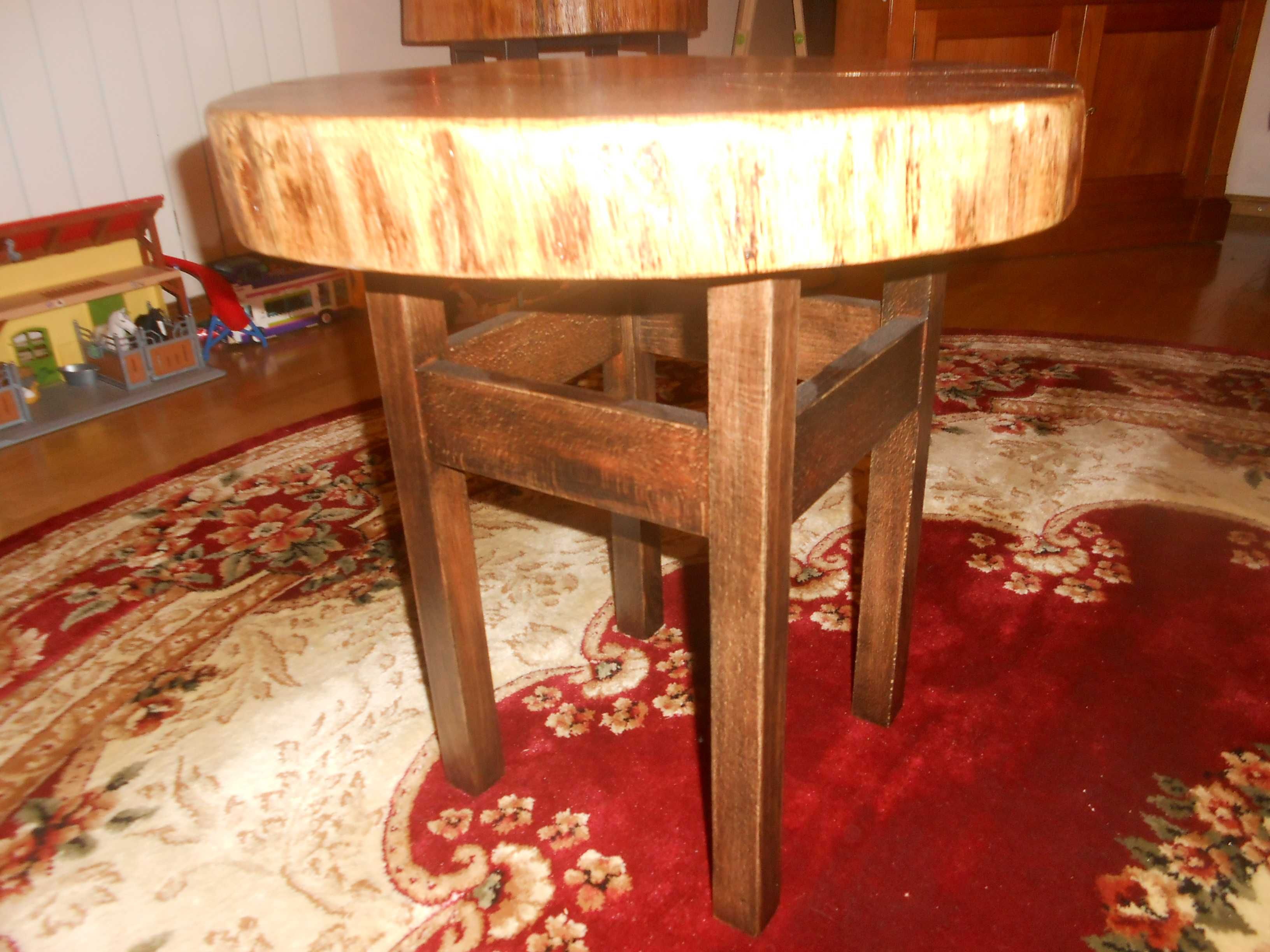 Stolik kawowy, blat dębowy, lite drewno śr. 48 cm