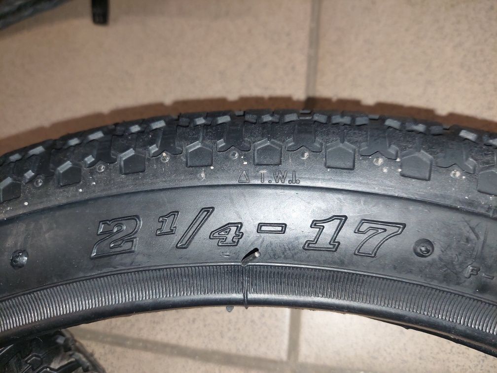Zestaw kpl opony+detki 2,25-17" romet ogar 200/205