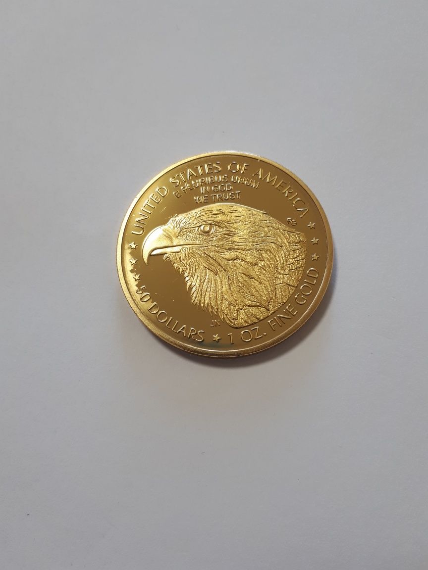 Сувенир подарок "Золотой" Американский Орел 50 долларов 2022 США"