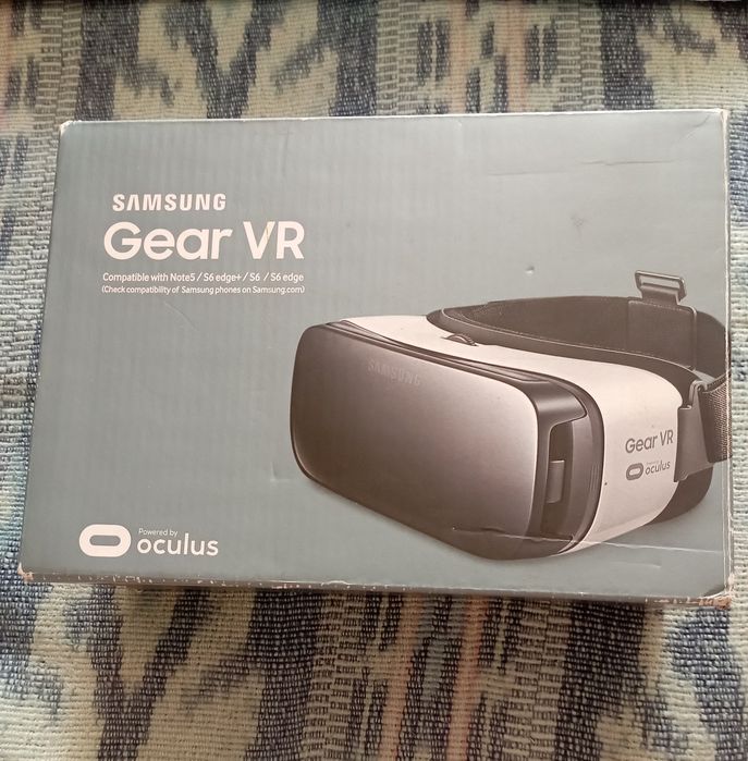 Продам VR очки новые