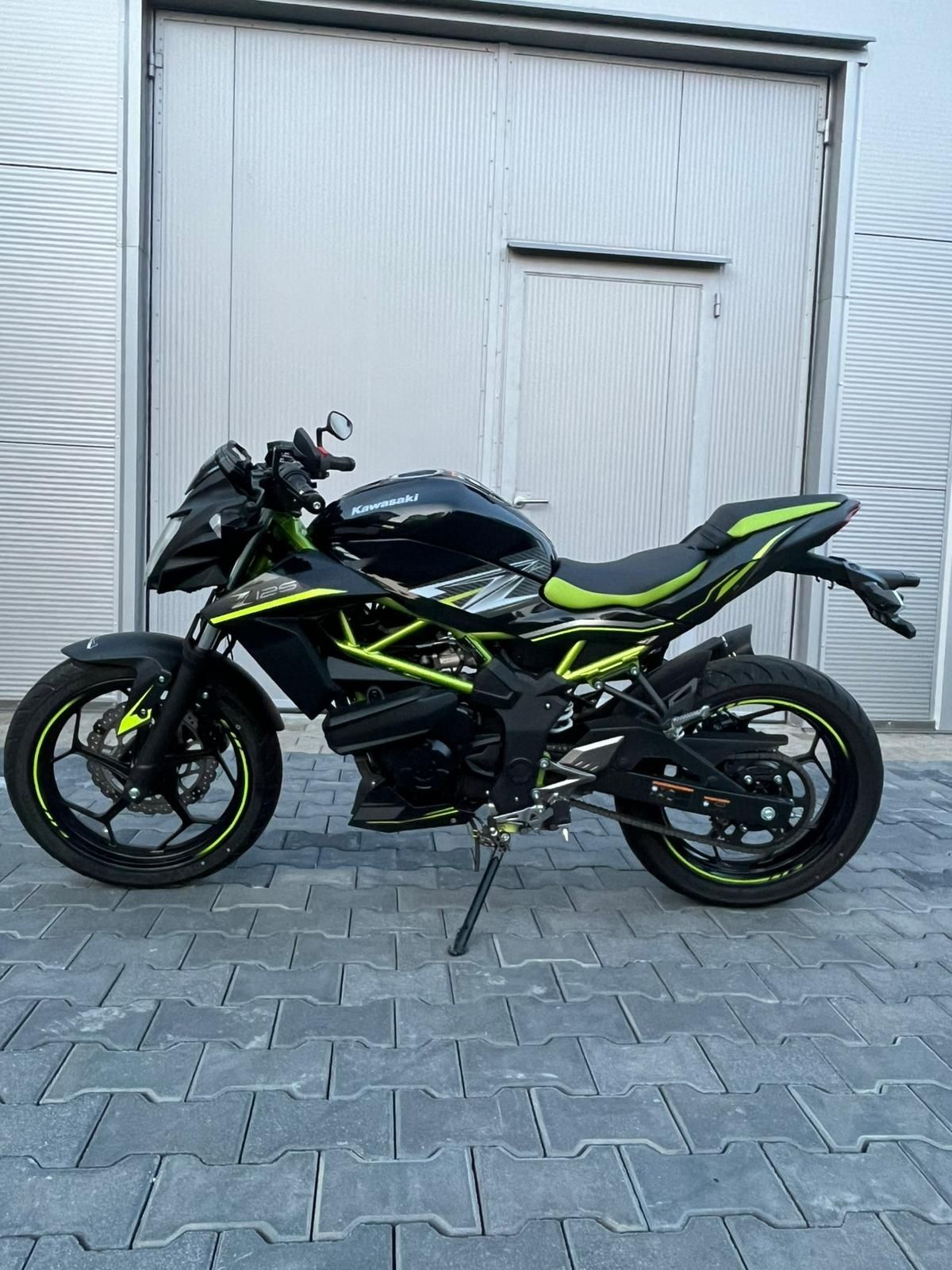 Kawasaki z125 wydech Arrow na  A1