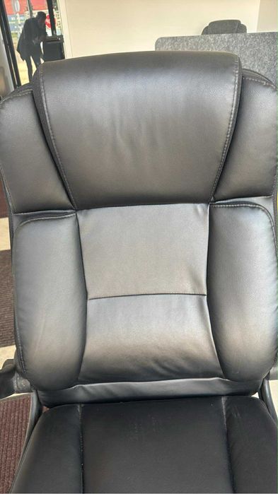 Fotel buliurowy pracowniczy RELAX