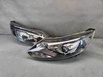 Ford Focus III MK3 Przednie Bi-Xenon Komplet Lewa + Prawa Europa