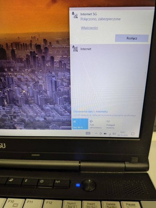Laptop Fujitsu Siemens Intel i5 dysk SSD matryca HD