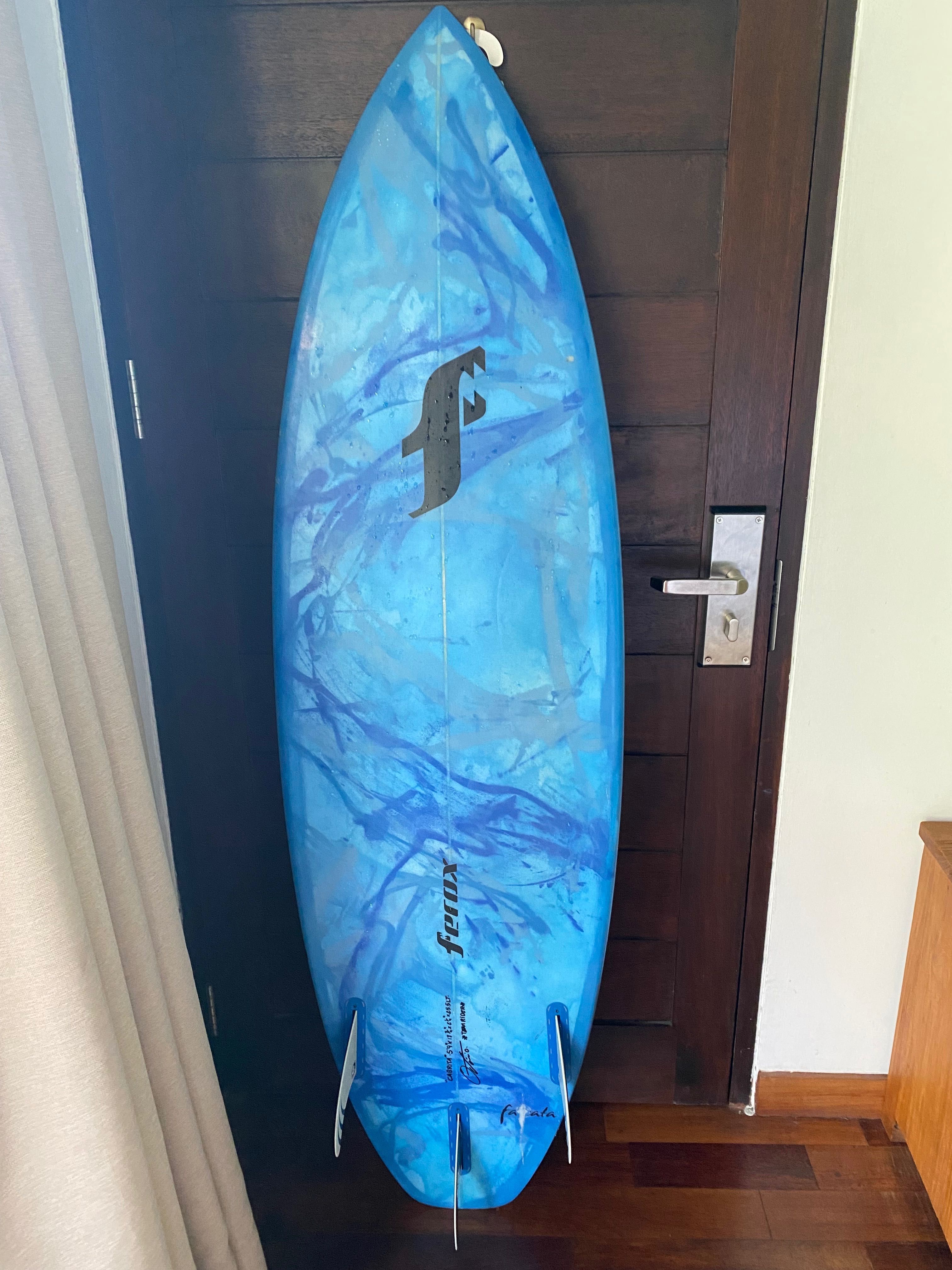 Surfboard 5’9 Ferox