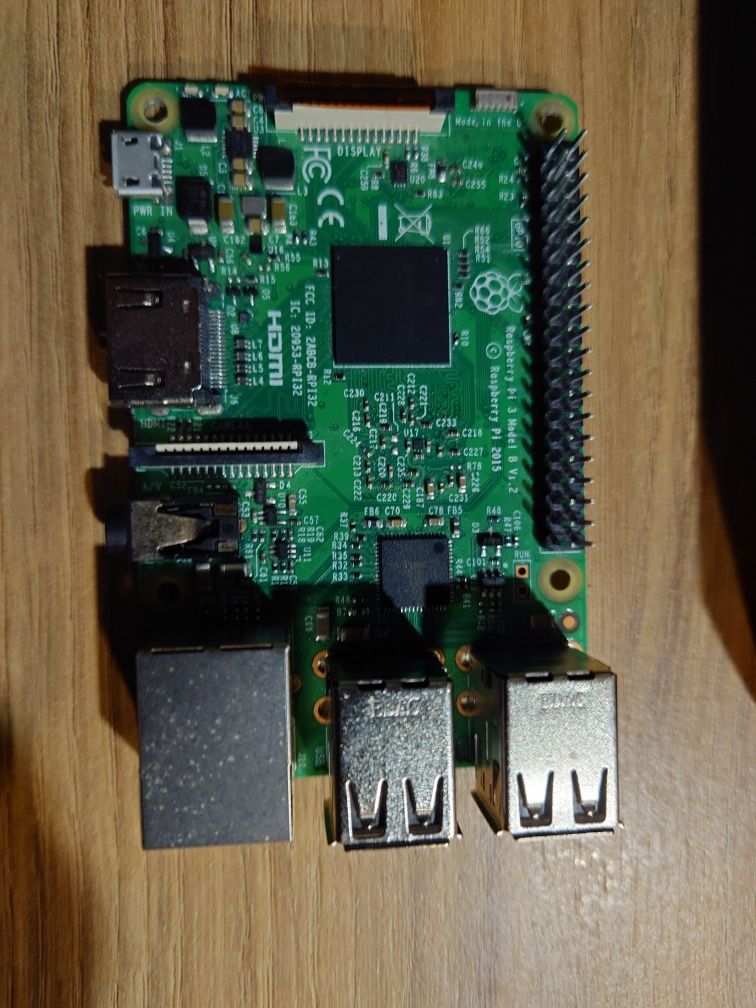 Raspberry Pi 3 Model B v1.2
