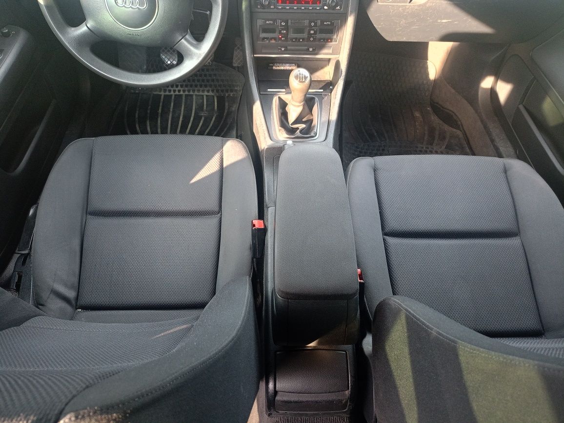 Audi a4 b6 2.0 lpg ! Sprawna ! Nowy przegląd !