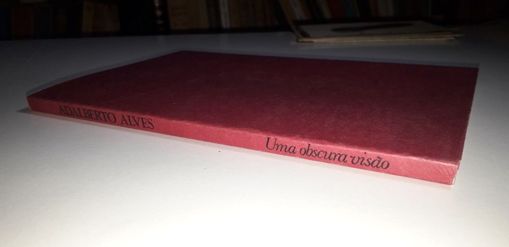 Uma Obscura Visão - Adalberto Alves