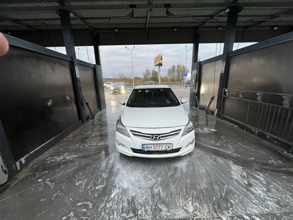 hyundai accent 2016