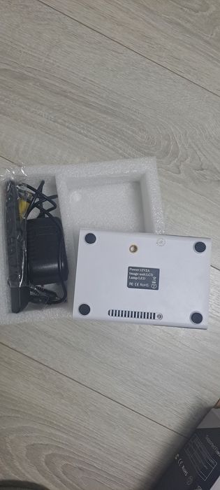 Проектор mini YG 300