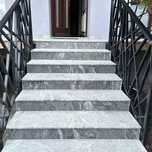 Granit Royal Juparana / Viscon White - Schody polerowane, wewnętrzne