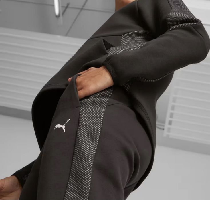 Спортивний костюм Puma
