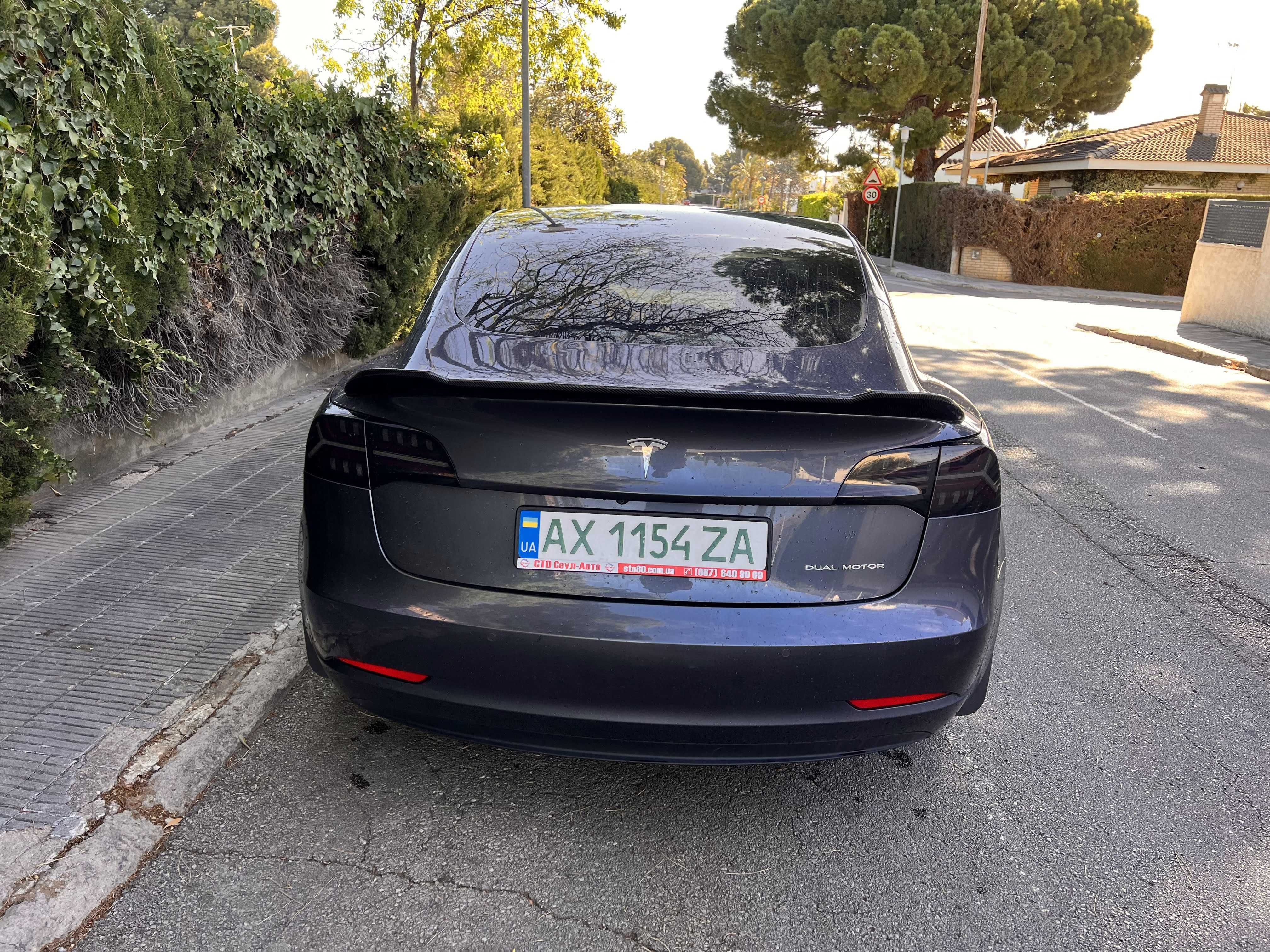Tesla Model 3 2020 Performance