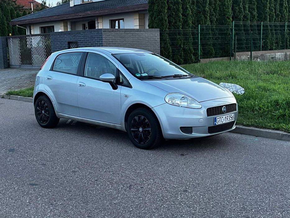 Fiat Grande Punto 1.4i 8V 2009r zadbany serwisowany faktury