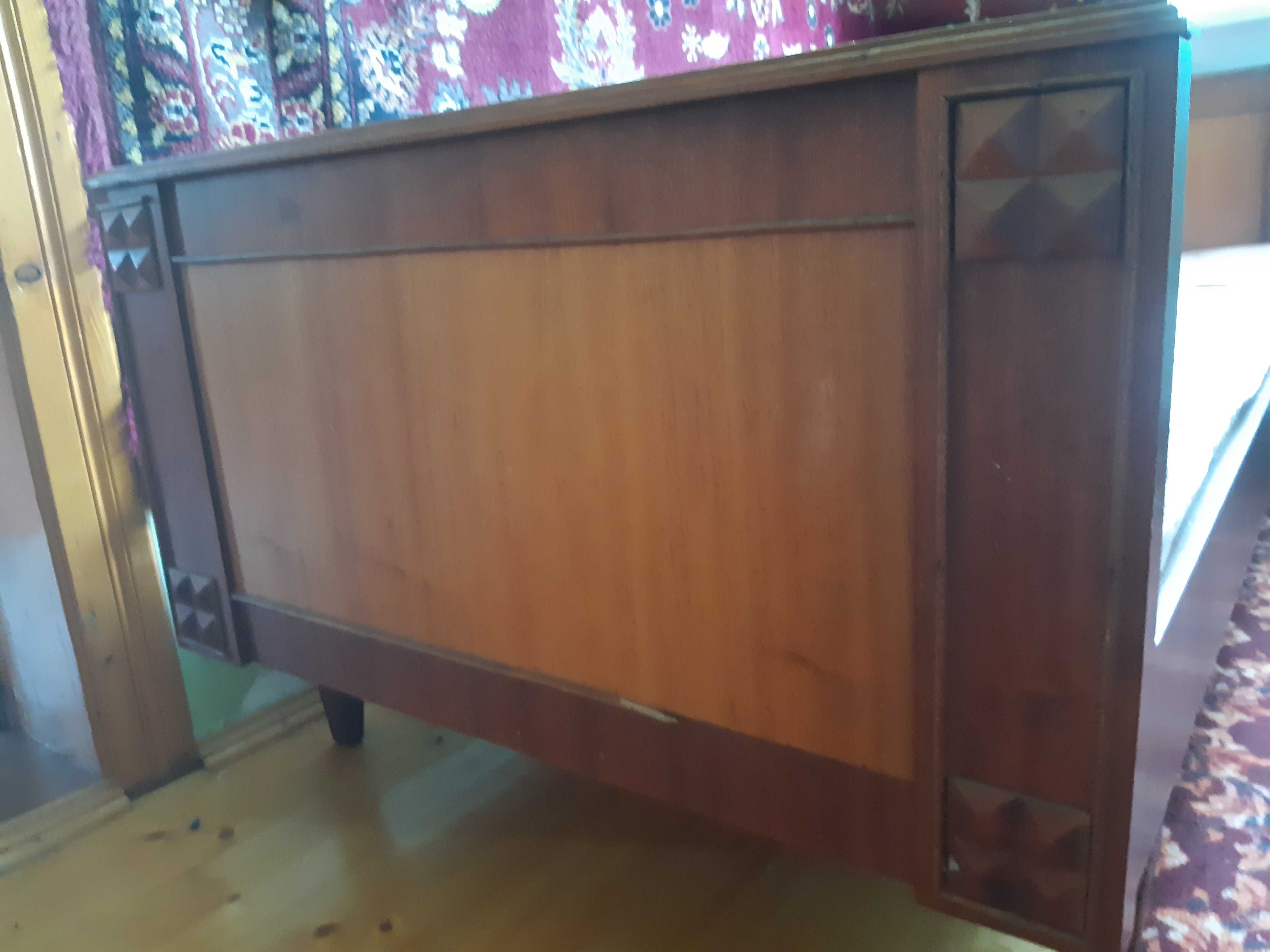 Ліжко односпальне з матрасом 190х80 см