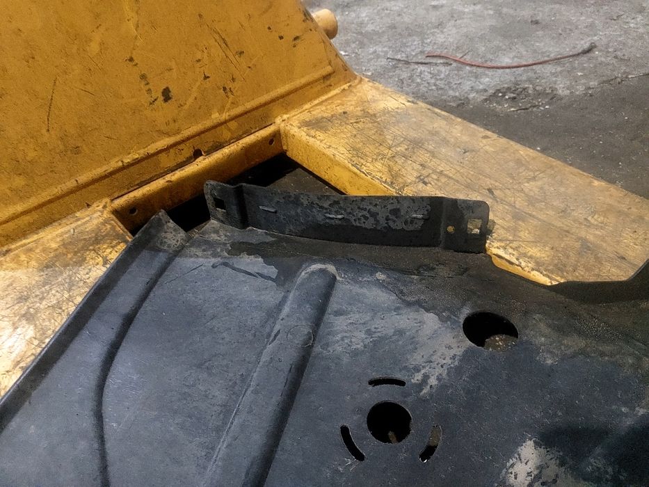 Оригінальний захист двигуна Audi A8 D2