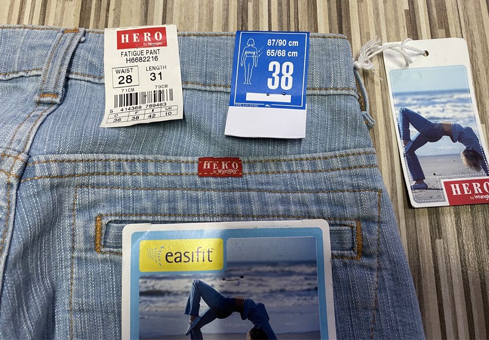 Spodnie damskie jeans 28/31 pas 73 cm komplet 2 pary Wrangler nowe